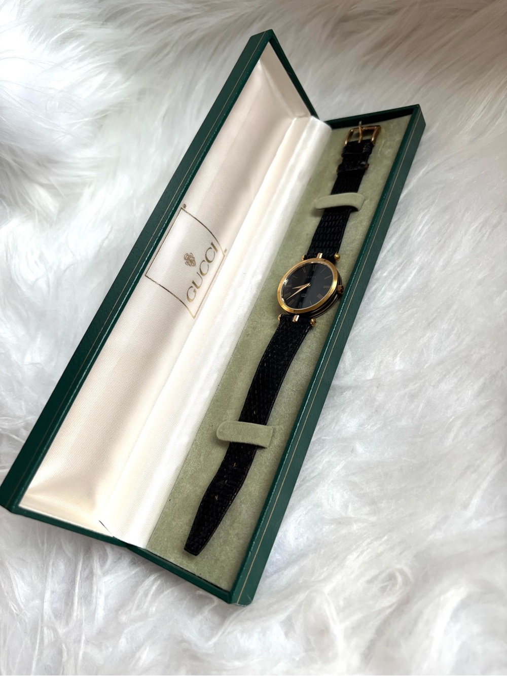 Authentic vintage Gucci men’s watch